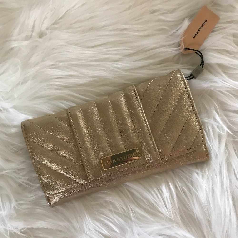 Max Studio Wallet - Picture 3 of 3